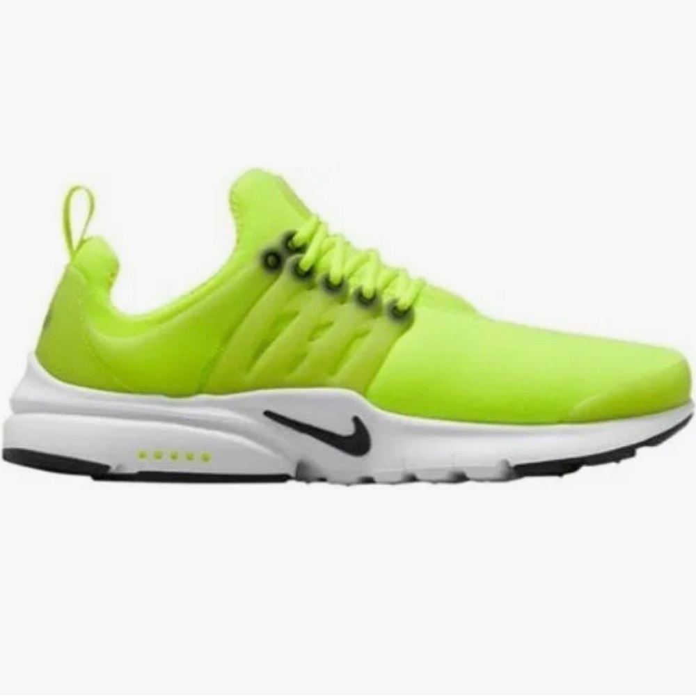 NIKE PRESTO volt/black/white color way NWT size 4 youth